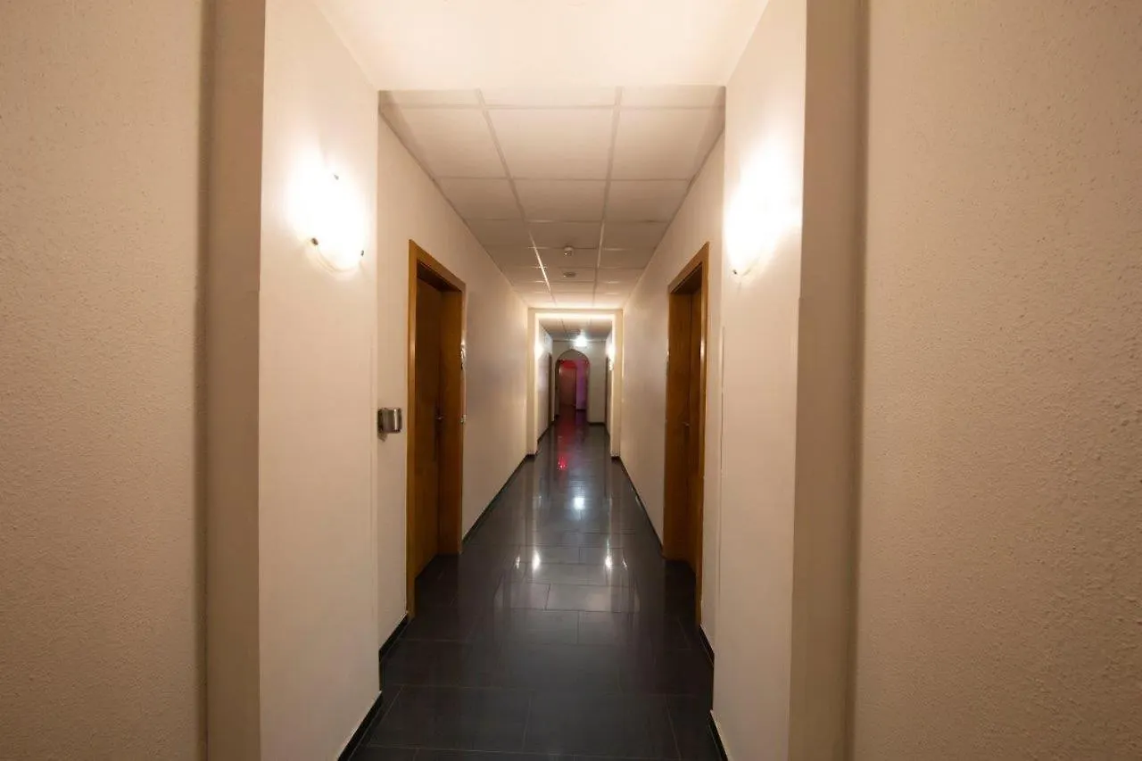 Hotel Lutz Graz 0*,